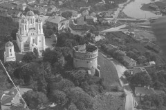 Ostróg