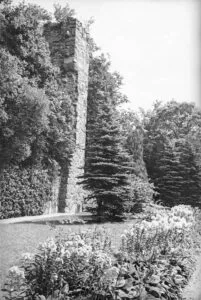 Zamek w Papowie Biskupim