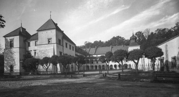 Zamek suski