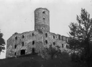 Zamek Lipowiec w Babicach